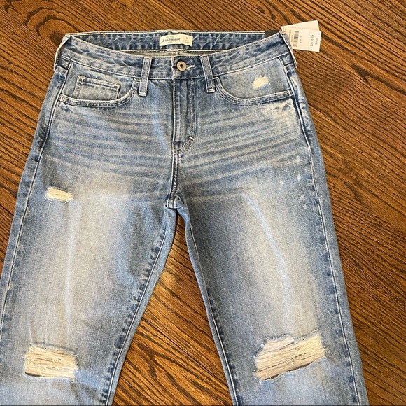 New with tags Girls’ Abercrombie & Fitch jeans. Sz 16 - Picture 2 of 6
